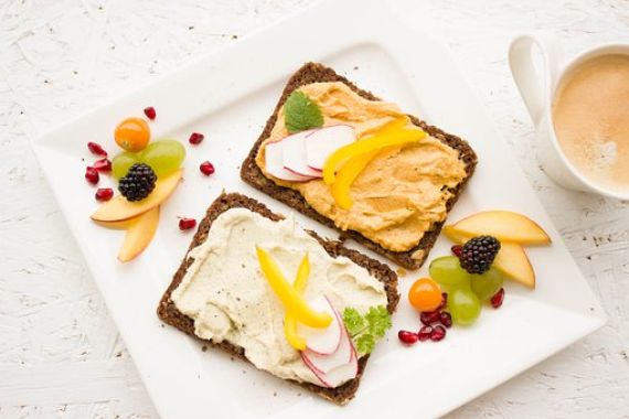 Sezamová pasta tahini pro přípravu hummusu pomocí výrobníku NutraMilk