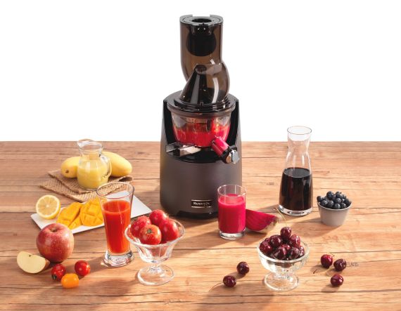 7 důvodů, proč je odšťavňovač Kuvings Whole Slow Juicer vaše šťastná volba!